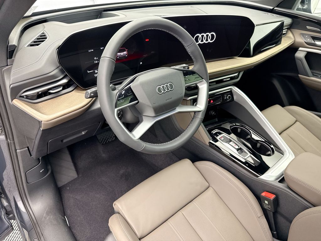 Thumbnail: 2025 Audi Q5 - 9