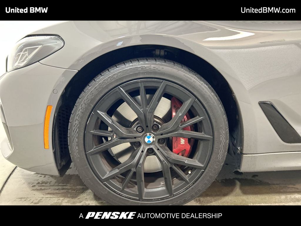 Thumbnail: 2022 BMW 5 Series - 10