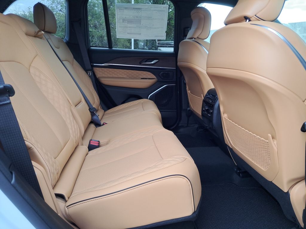 New Car 2025 Jeep Grand Cherokee  Summit For Sale Under $60,000 In Austin, Texas