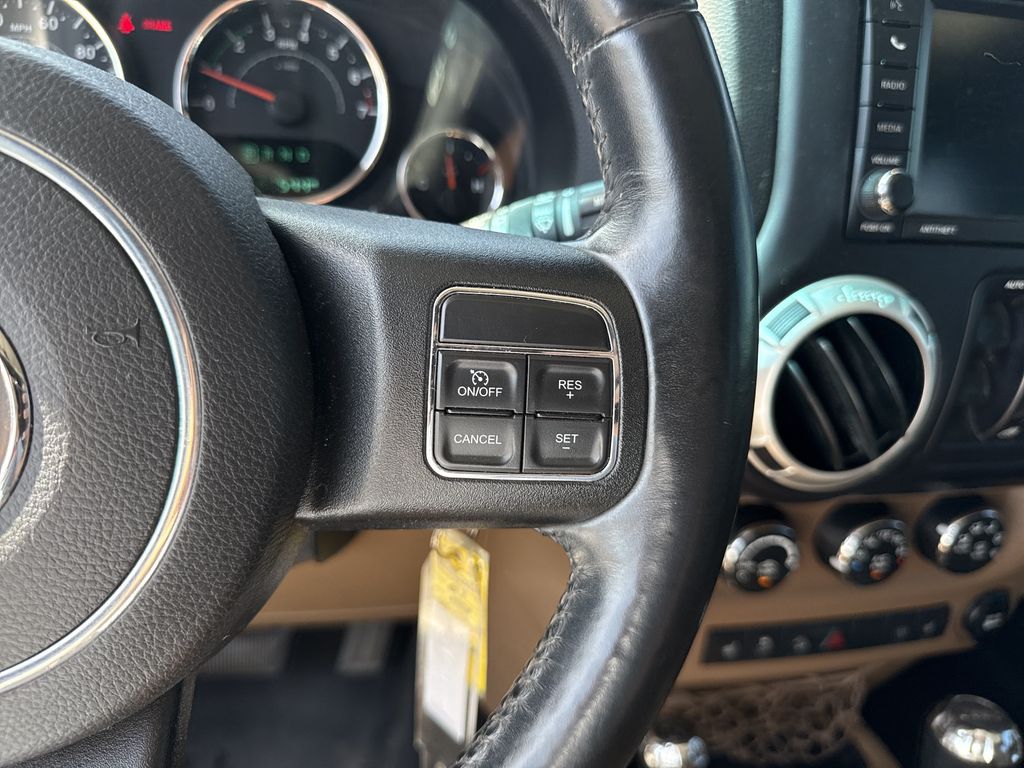 2017 Jeep Wrangler Unlimited Sahara Silver at Autostrade