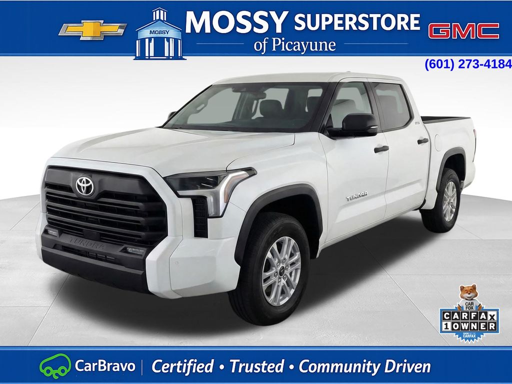 2024 Toyota Tundra SR5 CrewMax Cab 4WD