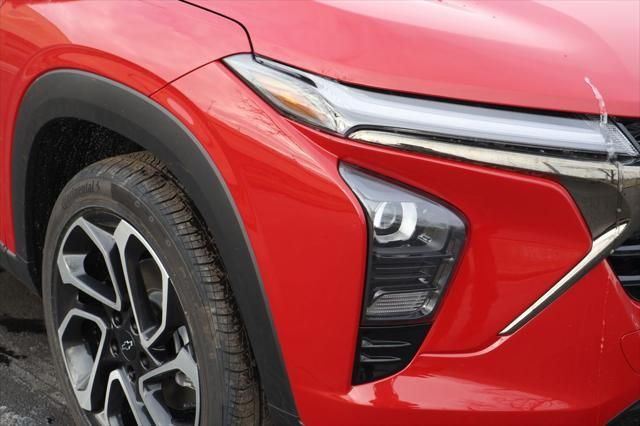 Thumbnail: 2026 Chevrolet Trax - 3