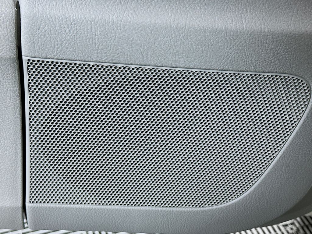 Thumbnail: 2006 Lexus RX - 17