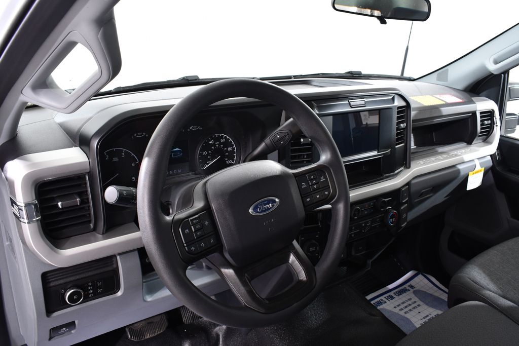 New 2025 White Ford XL Diesel image 11