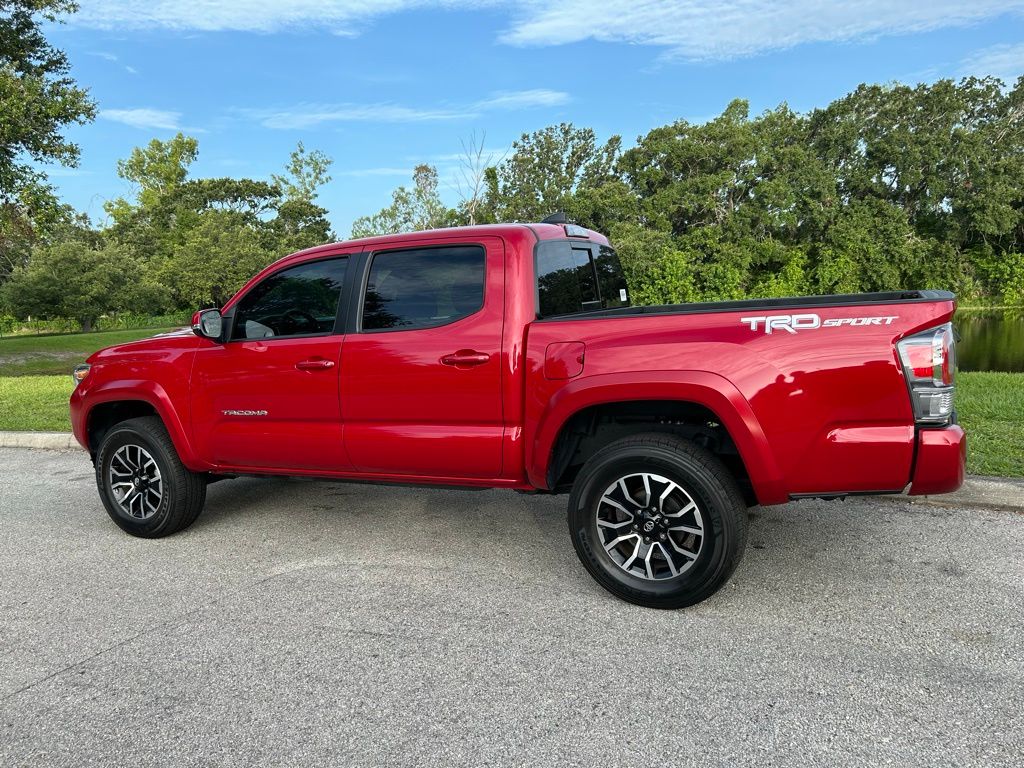 2023 Toyota Tacoma TRD Sport 3
