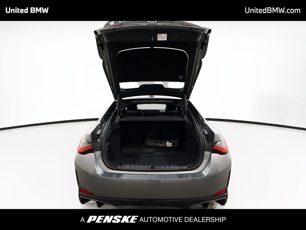 Thumbnail: 2025 BMW i4 - 14