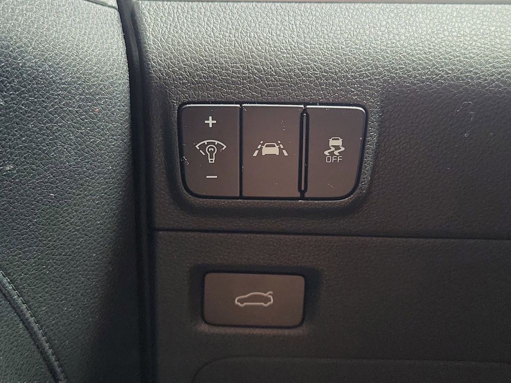 used 2022 Kia K5 car, priced at $21,650