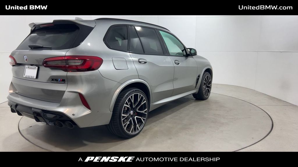 2022 BMW X5 M Competition 8