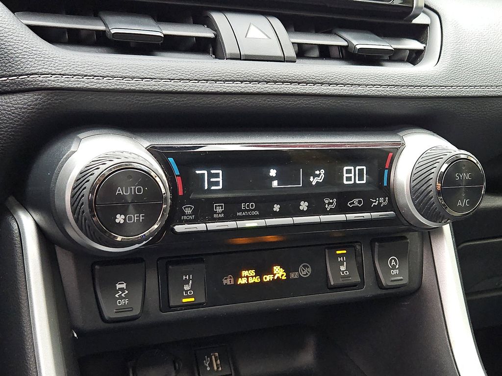 Thumbnail: 2024 Toyota RAV4 - 19