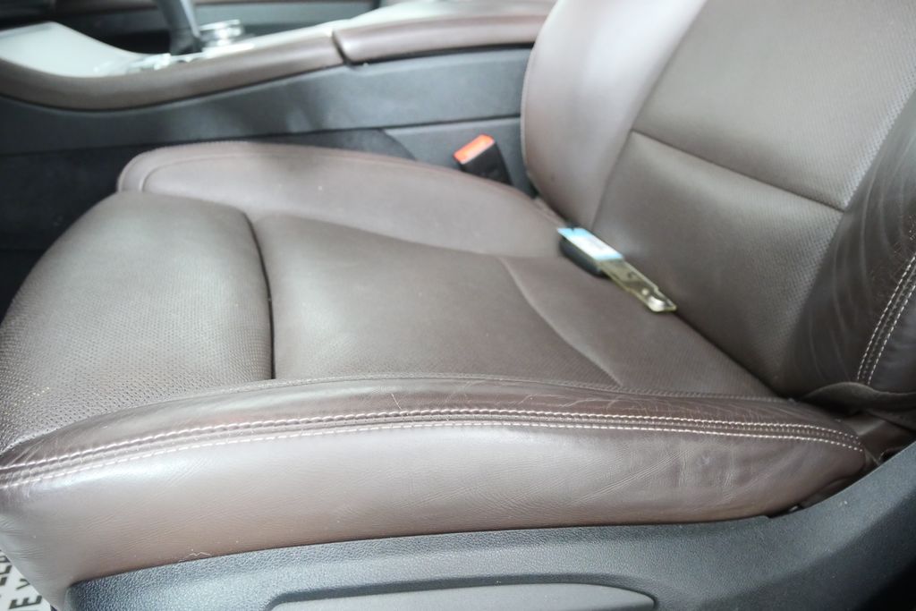 Thumbnail: 2016 BMW 5 Series - 8