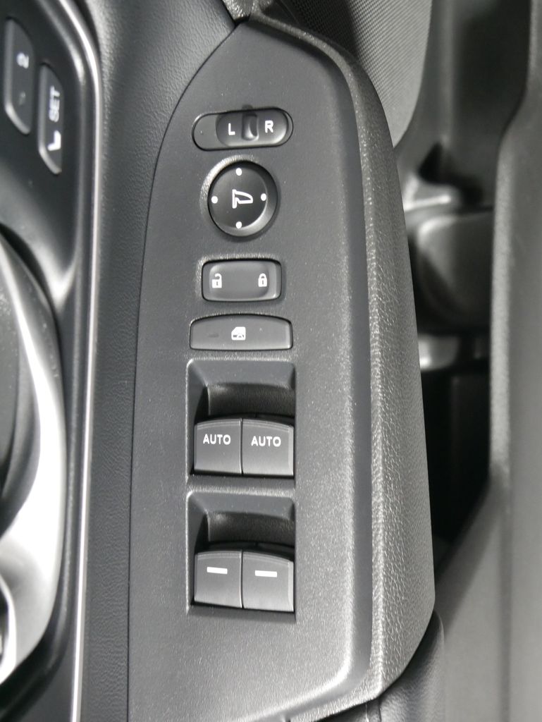 Thumbnail: 2022 Honda CR-V - 29