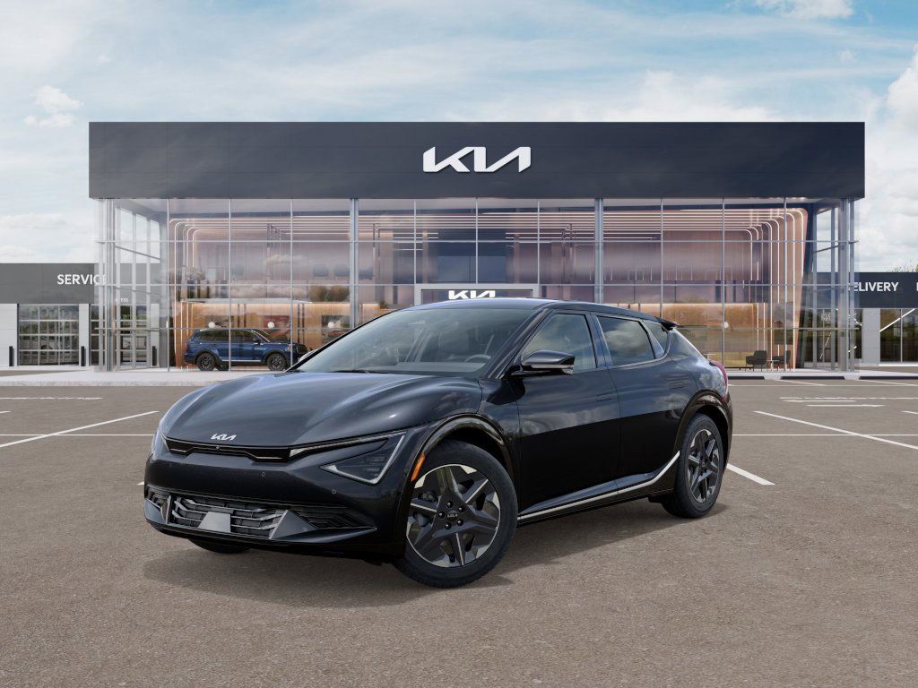 2025 Kia EV6 Light