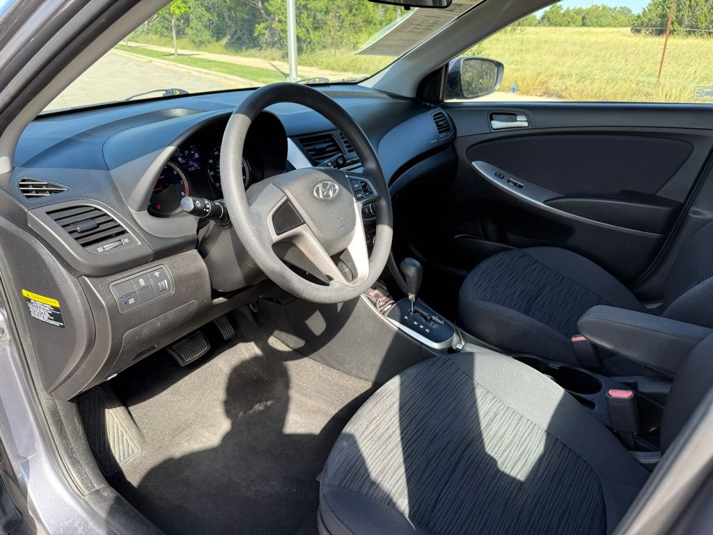 Thumbnail: 2016 Hyundai Accent - 12