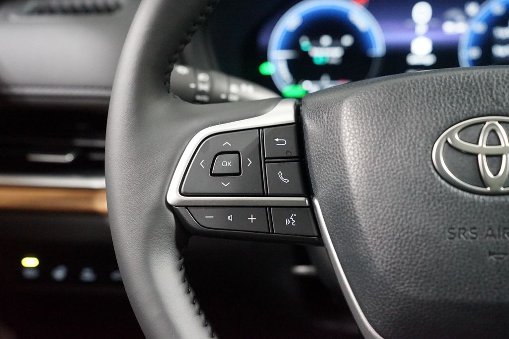 Thumbnail: 2026 Toyota Grand Highlander - 14