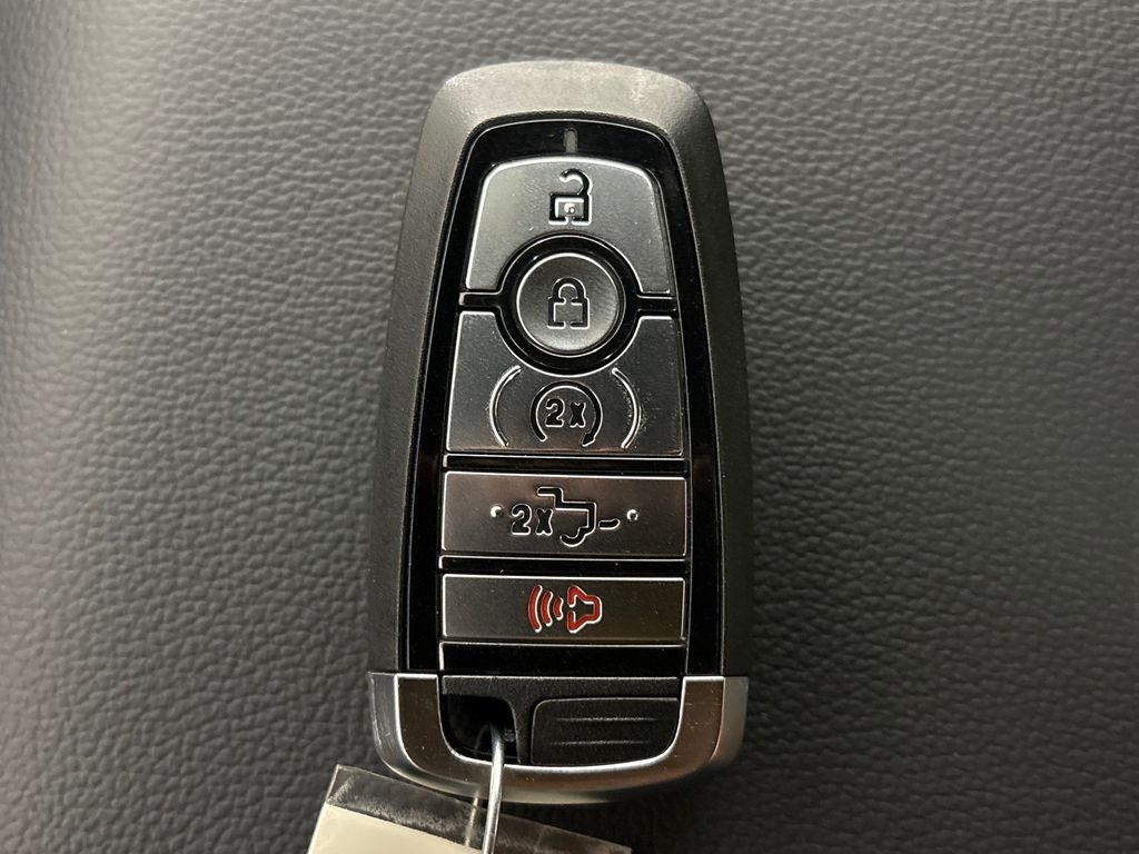 New 2026 Black Ford XLT image 33