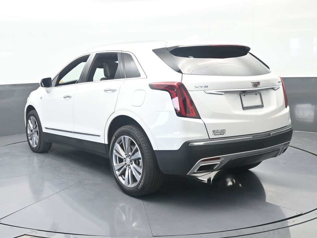 Used 2024 Crystal White Tricoat Cadillac Premium Luxury image 4