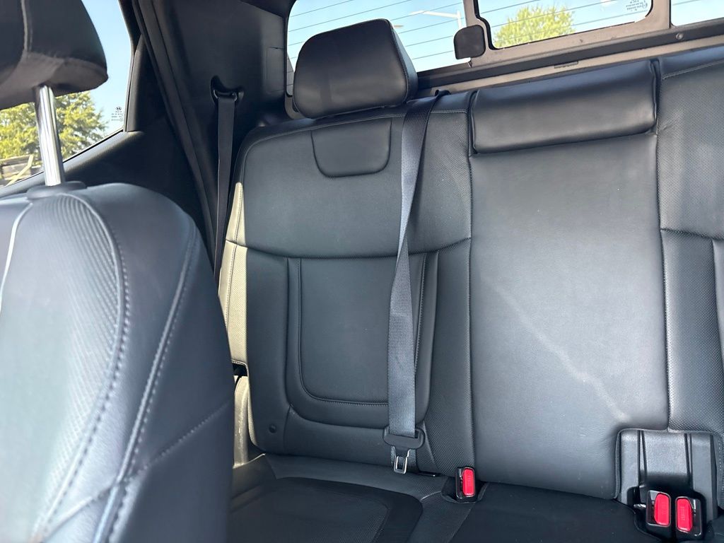 Certified Used 2022 Gray Hyundai Limited image 12