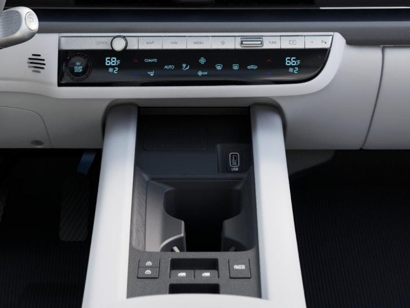 2025 Hyundai Ioniq 6 SEL 16