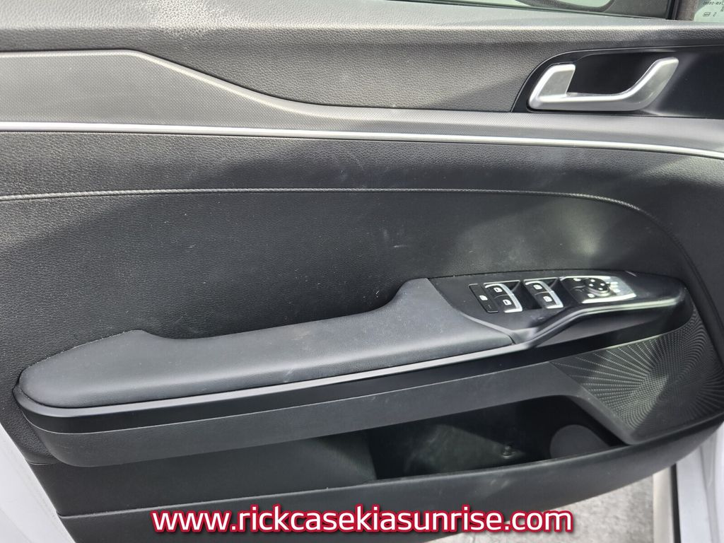 2023 Kia K5 - $20,490