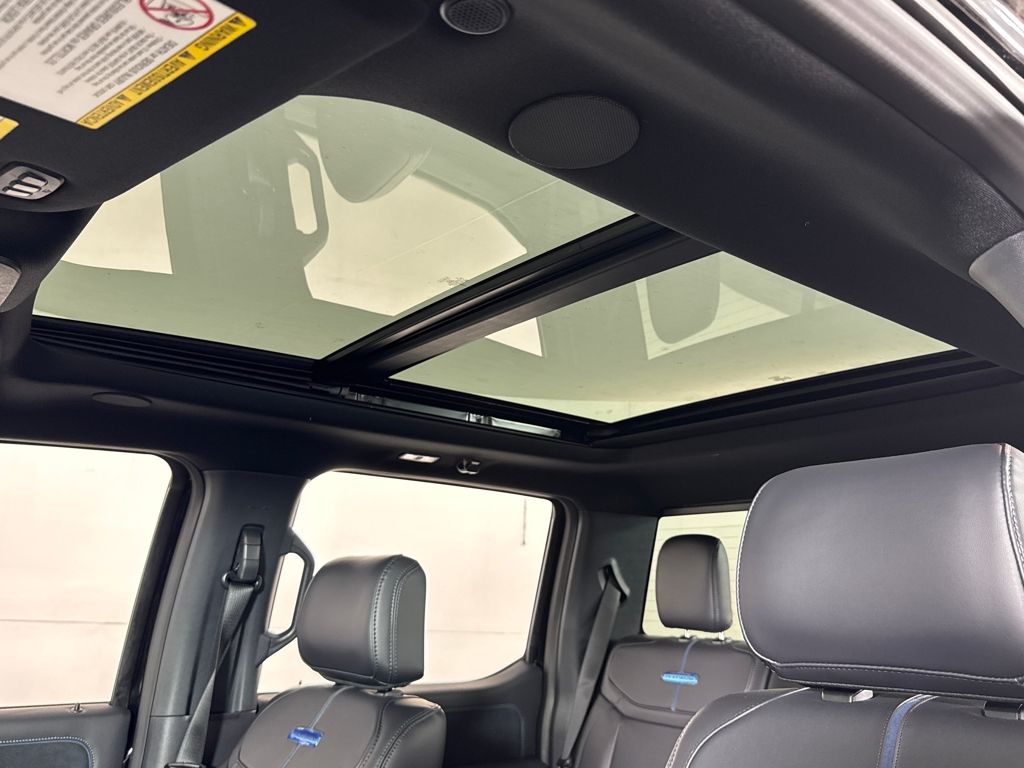 New 2026 Black Ford Platinum image 22