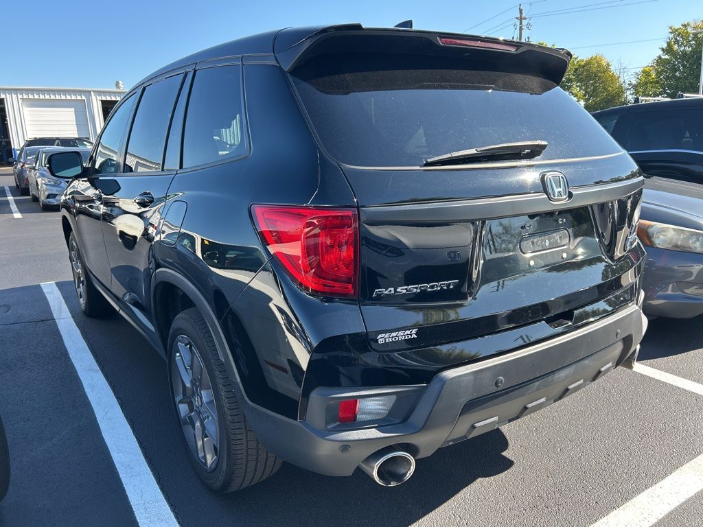 Thumbnail: 2022 Honda Passport - 2