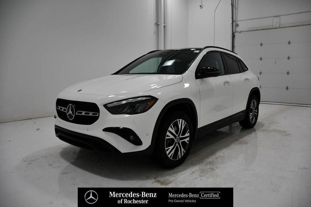 Polar White 2026 Mercedes-Benz GLA 250 4MATIC SUV / Crossover All-Wheel Drive 8-Speed Dual Clutch