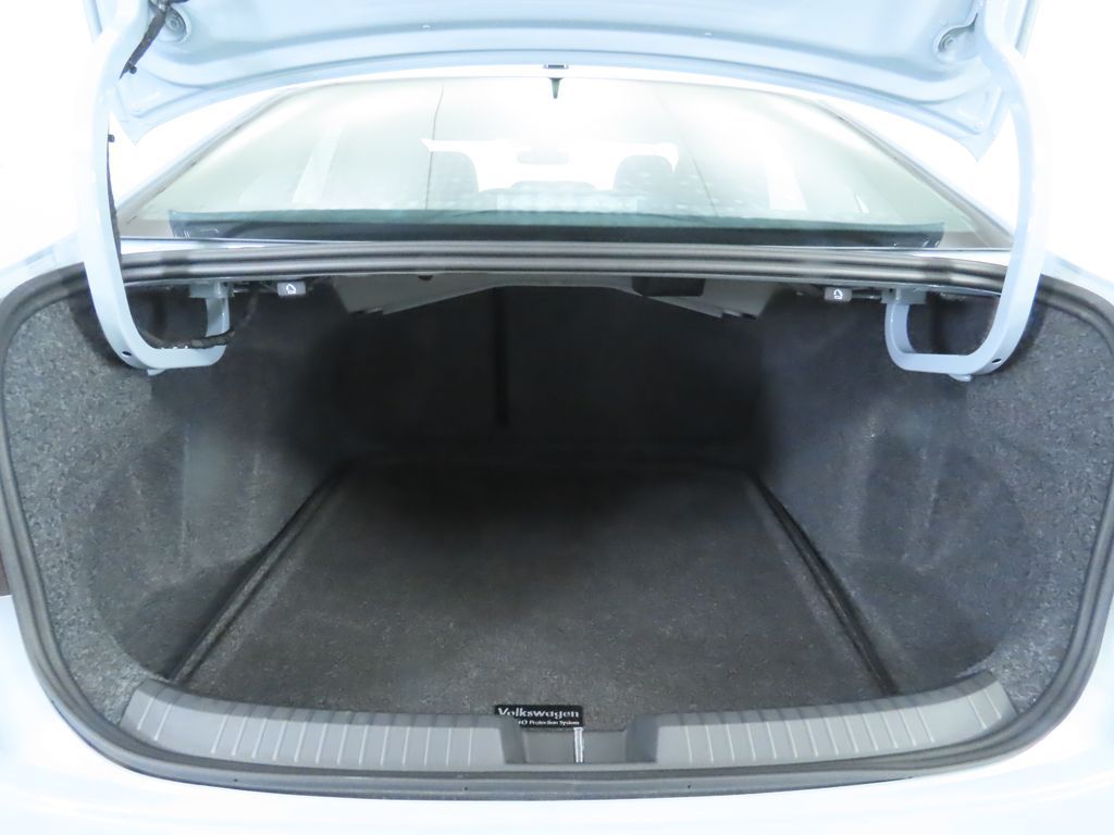 Thumbnail: 2026 Volkswagen Jetta - 29