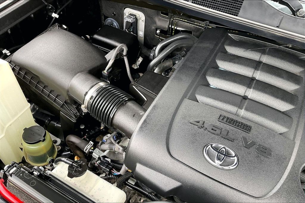 Used 2019 Toyota Tundra SR5 4D CrewMax