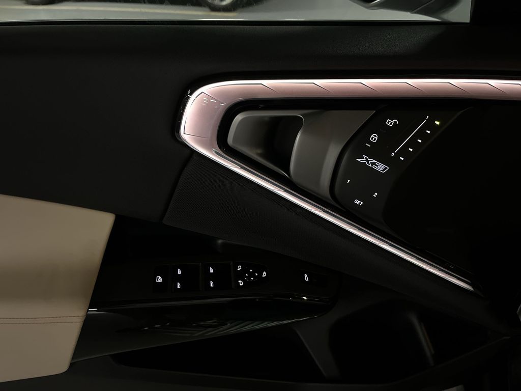 Thumbnail: 2026 BMW X3 - 13