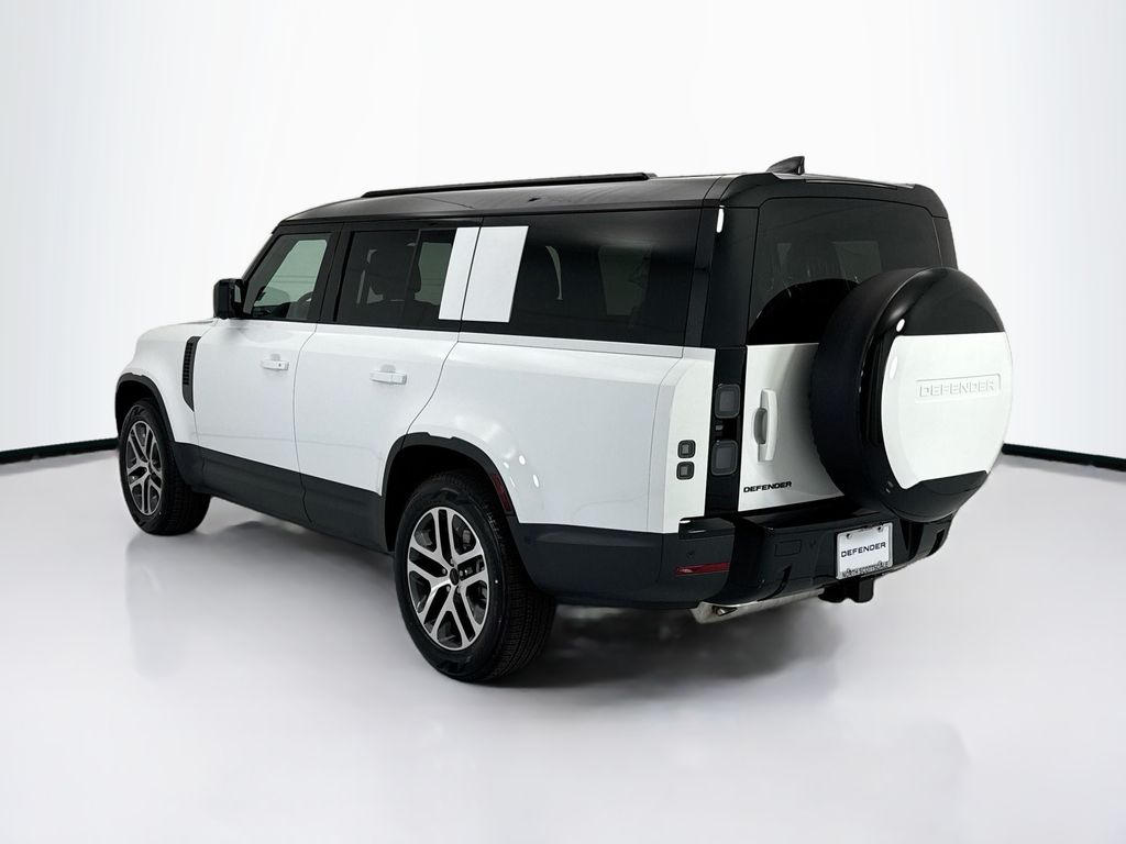 Thumbnail: 2026 Land Rover Defender - 7