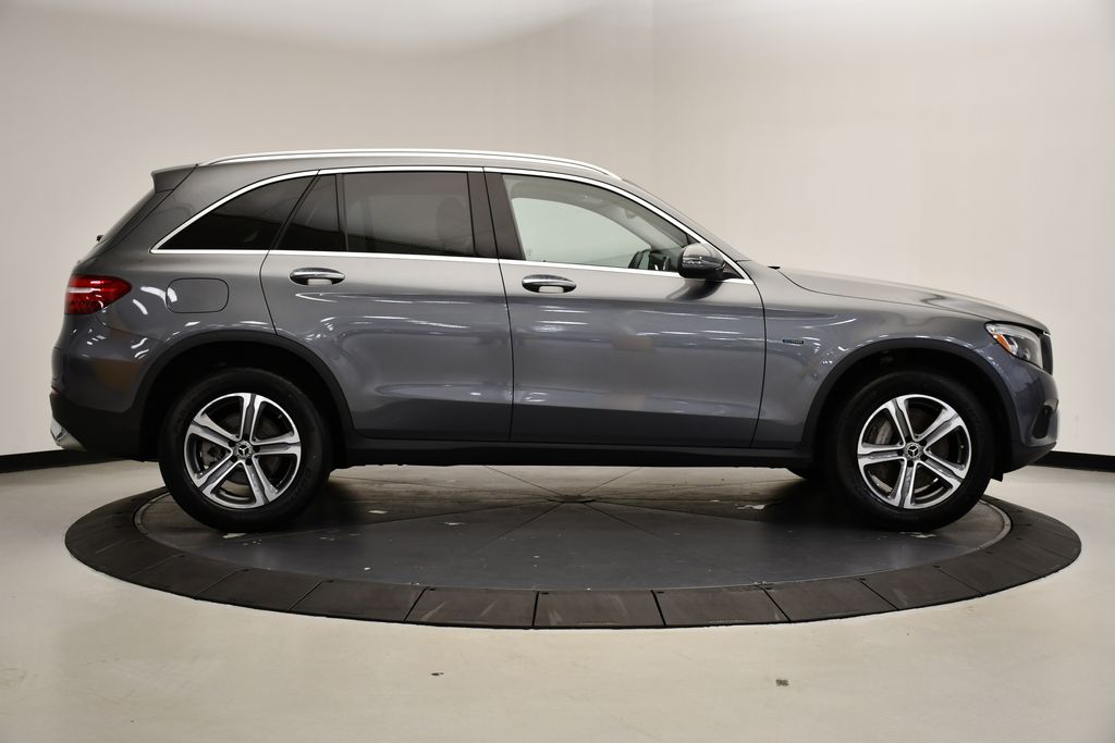 Thumbnail: 2019 Mercedes-Benz GLC - 8