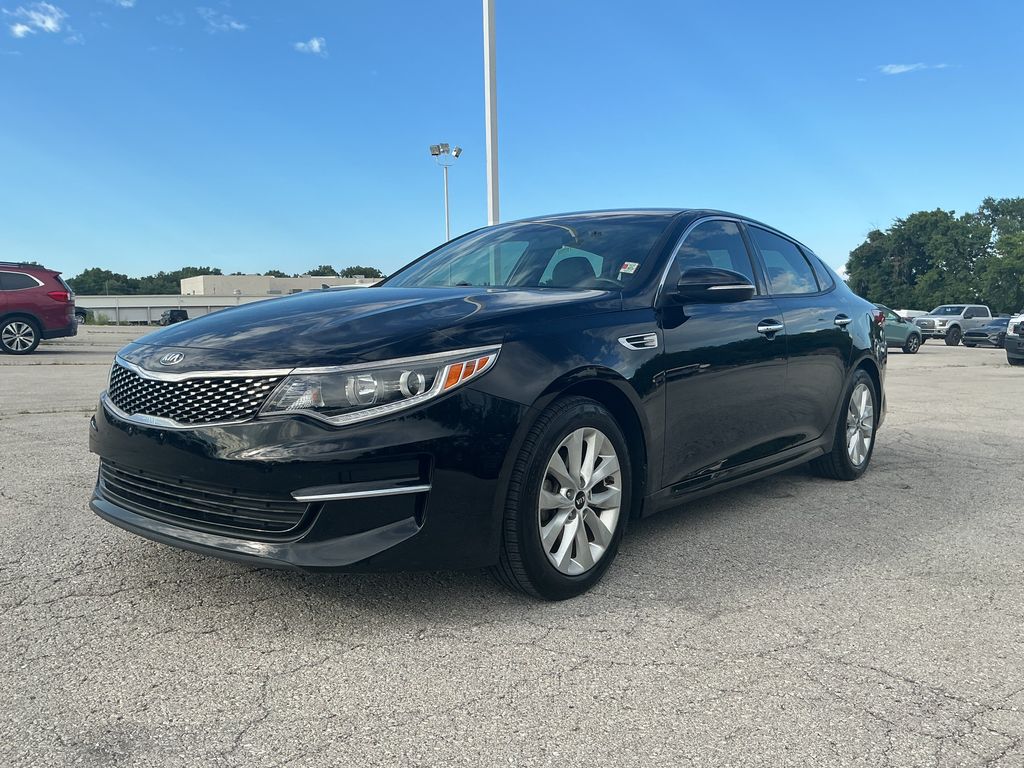 Ebony Black 2018 Kia Optima Sedan Front-Wheel Drive 6-Speed Automatic