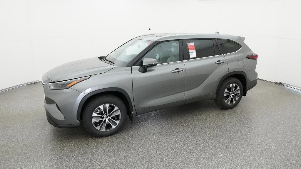 Thumbnail: 2026 Toyota Highlander - 30