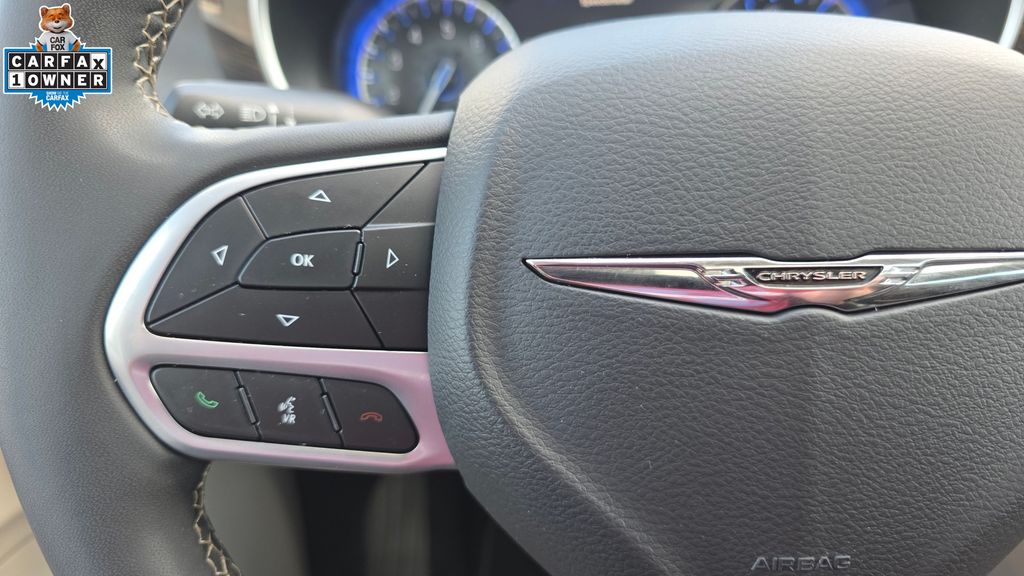2023 Chrysler Pacifica Limited - Photo 32