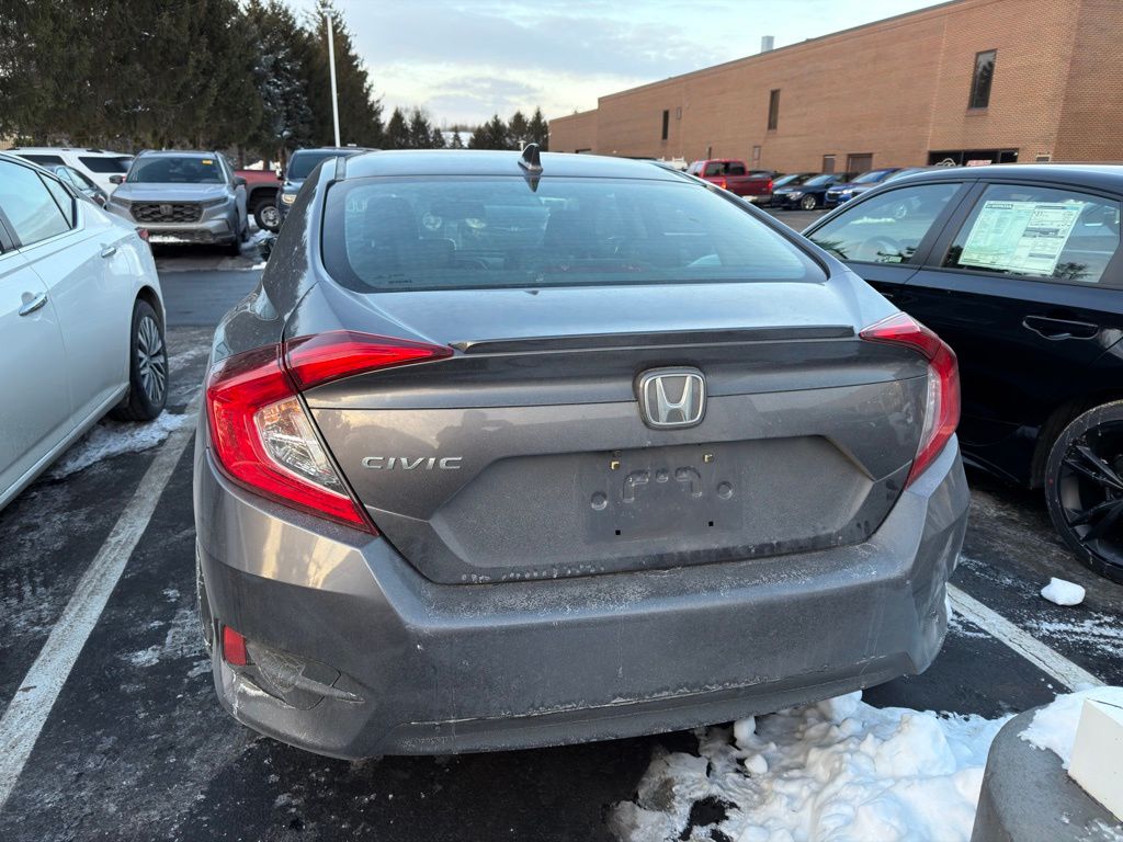 Thumbnail: 2017 Honda Civic - 5