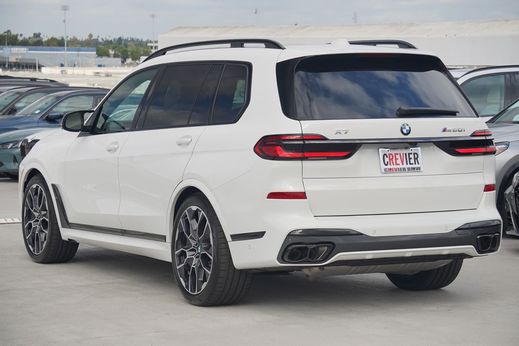 Thumbnail: 2026 BMW X7 - 7