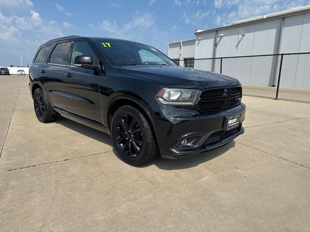DB Black Crystal Clearcoat 2017 Dodge Durango SUV / Crossover All-Wheel Drive 8-Speed Automatic