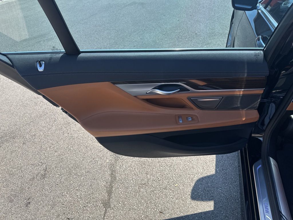 Used Car 2020 Bmw 7 Series  740i Xdrive For Sale Under $30,000 In Austin, Texas