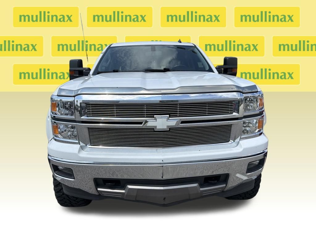 Used 2014 White Chevrolet LT image 3