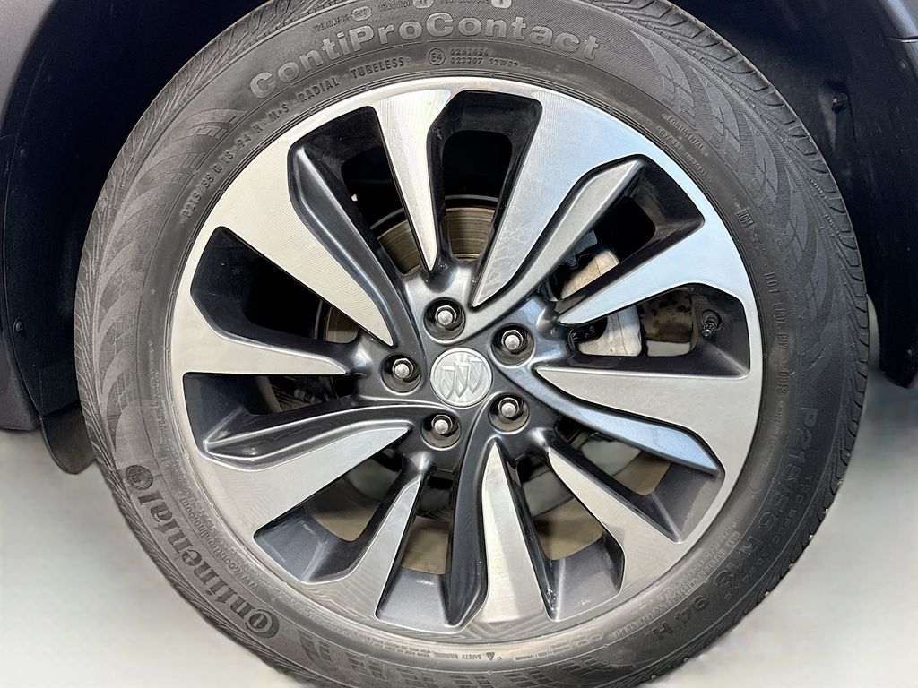 Thumbnail: 2019 Buick Encore - 31