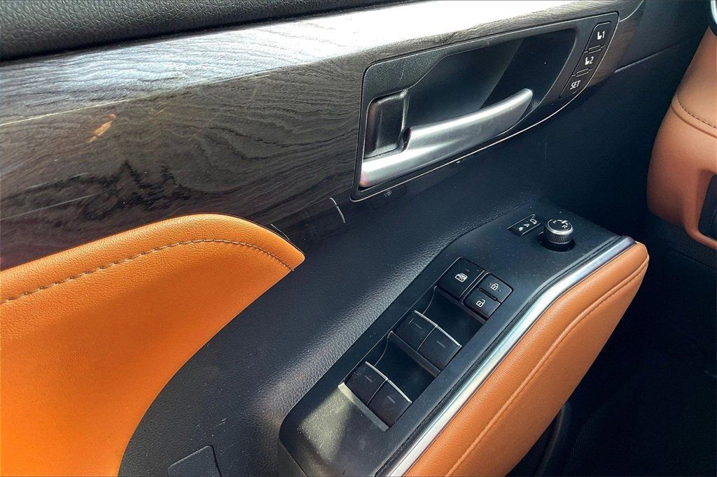 2024 Toyota Highlander