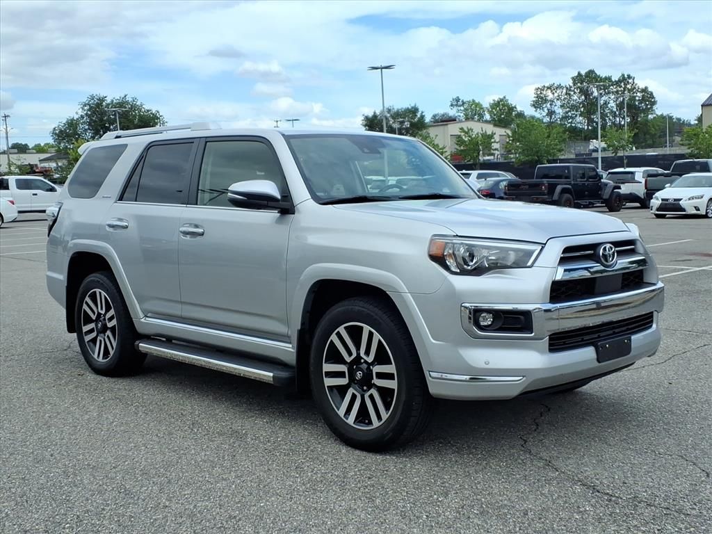 Classic Silver Metallic 2021 Toyota 4Runner SUV / Crossover All-Wheel Drive 5-Speed Automatic Overdrive