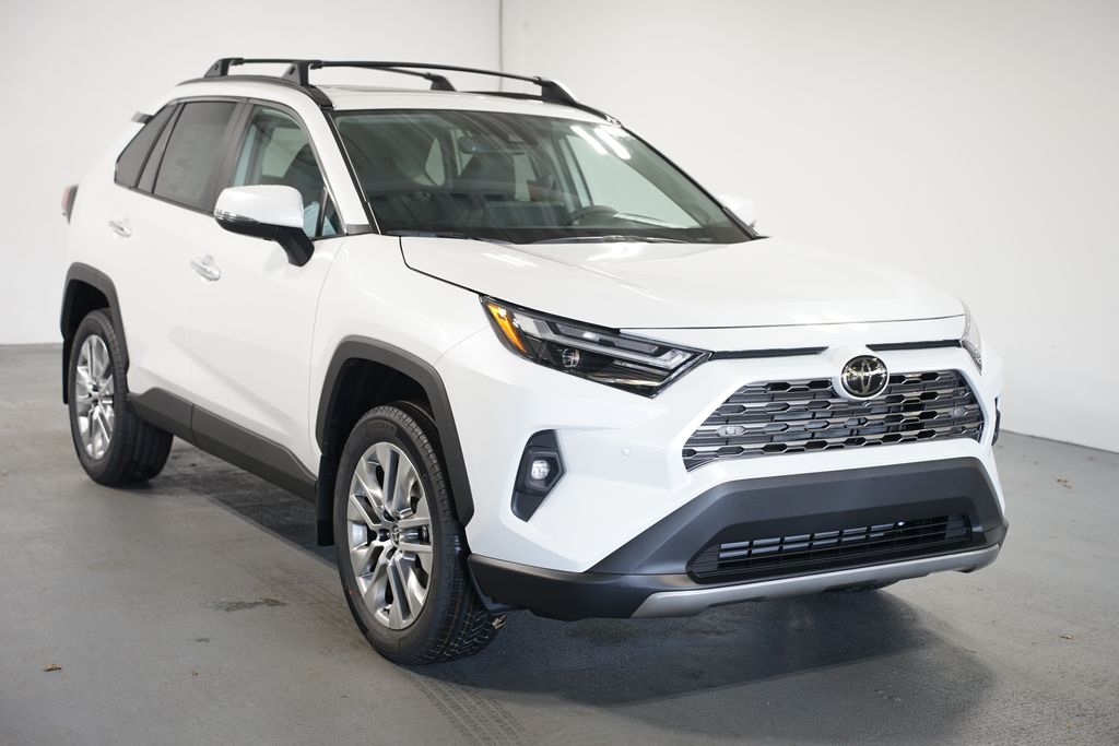 Thumbnail: 2025 Toyota RAV4 - 3
