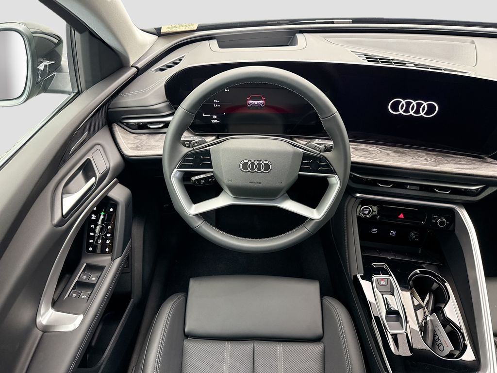 Thumbnail: 2025 Audi Q5 - 11