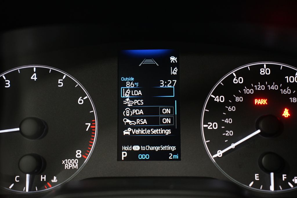 2025 Toyota Corolla LE 16