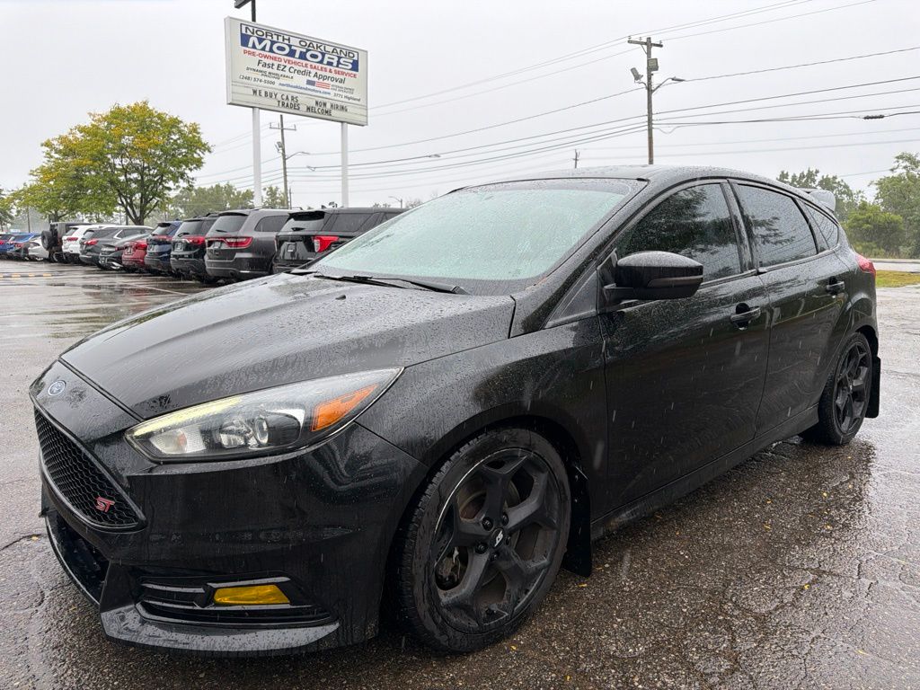  2015 Ford Focus ST   
