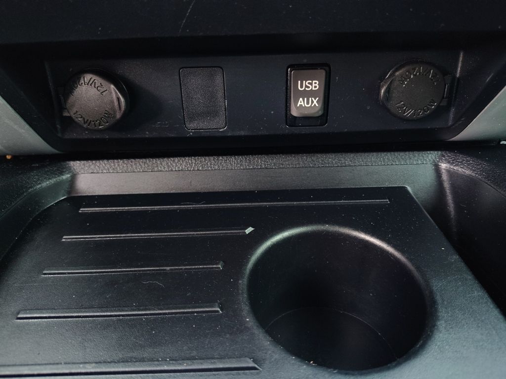 Used Car 2017 Toyota Tundra  Sr5 For Sale Under $30,000 In Austin, Texas