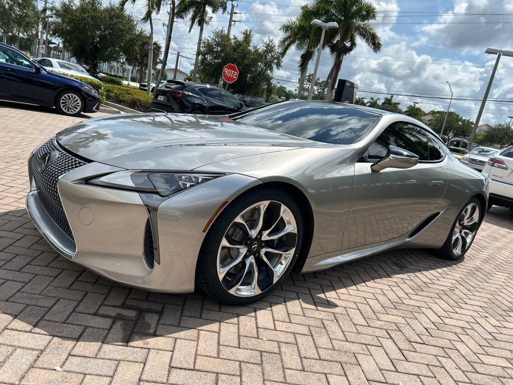 Used 2018 Silver Lexus 500 image 2