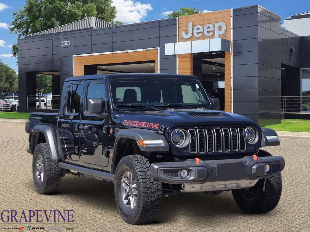 Black Clearcoat 2026 Jeep Gladiator Pickup Truck Four-Wheel Drive 8-Speed Automatic