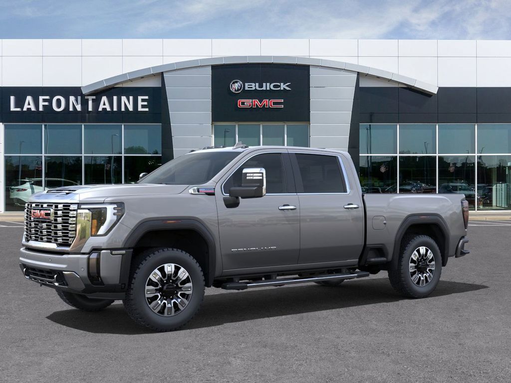 2025 GMC Sierra 2500HD Denali 2